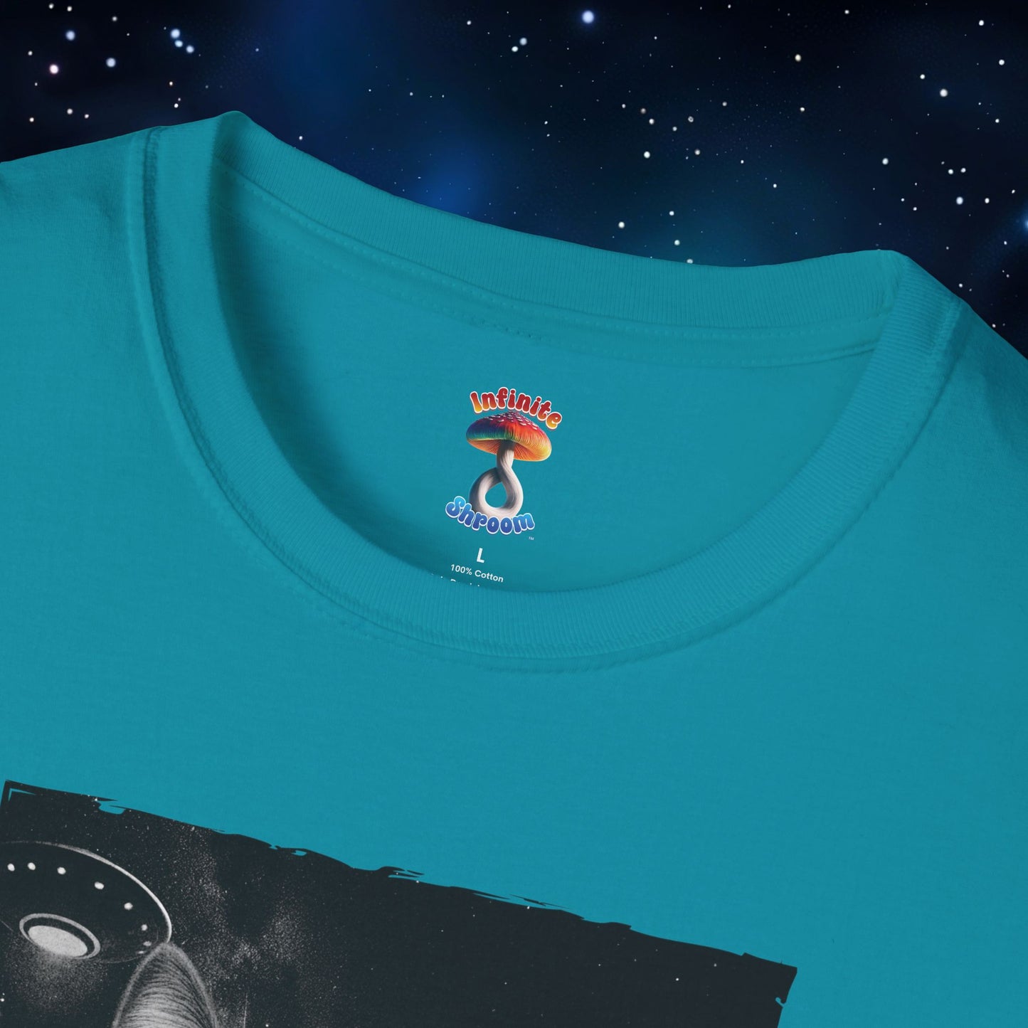 UFO CAT SELFIE SHIRT