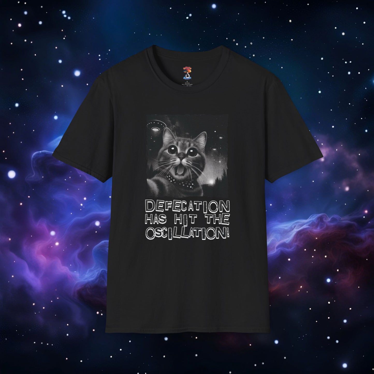 UFO CAT SELFIE SHIRT