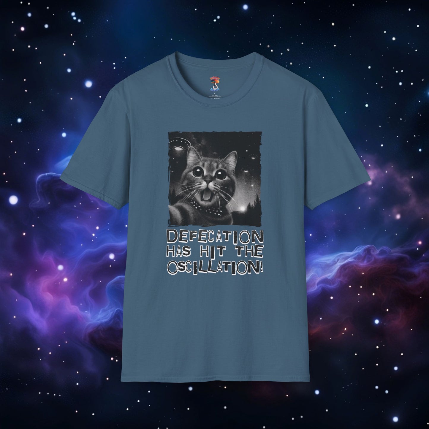 UFO CAT SELFIE SHIRT